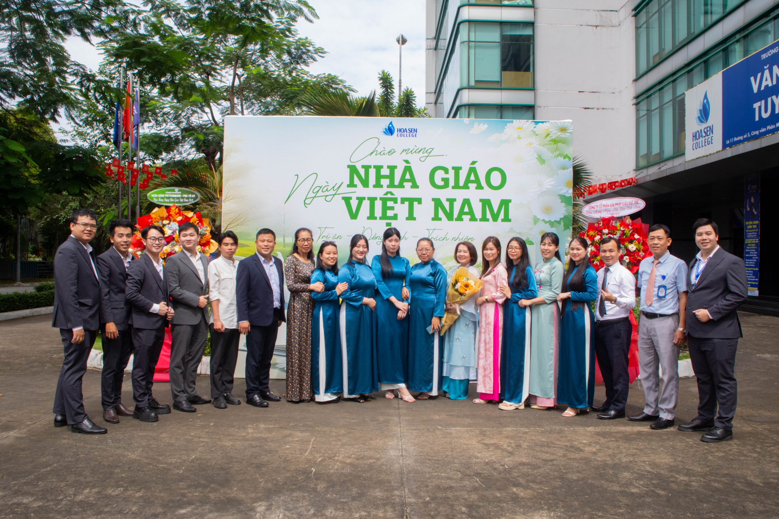 Hoa Sen College khẳng định giá trị tri ân – đồng hành – trách nhiệm trong ngày nhà giáo Việt Nam 20/11