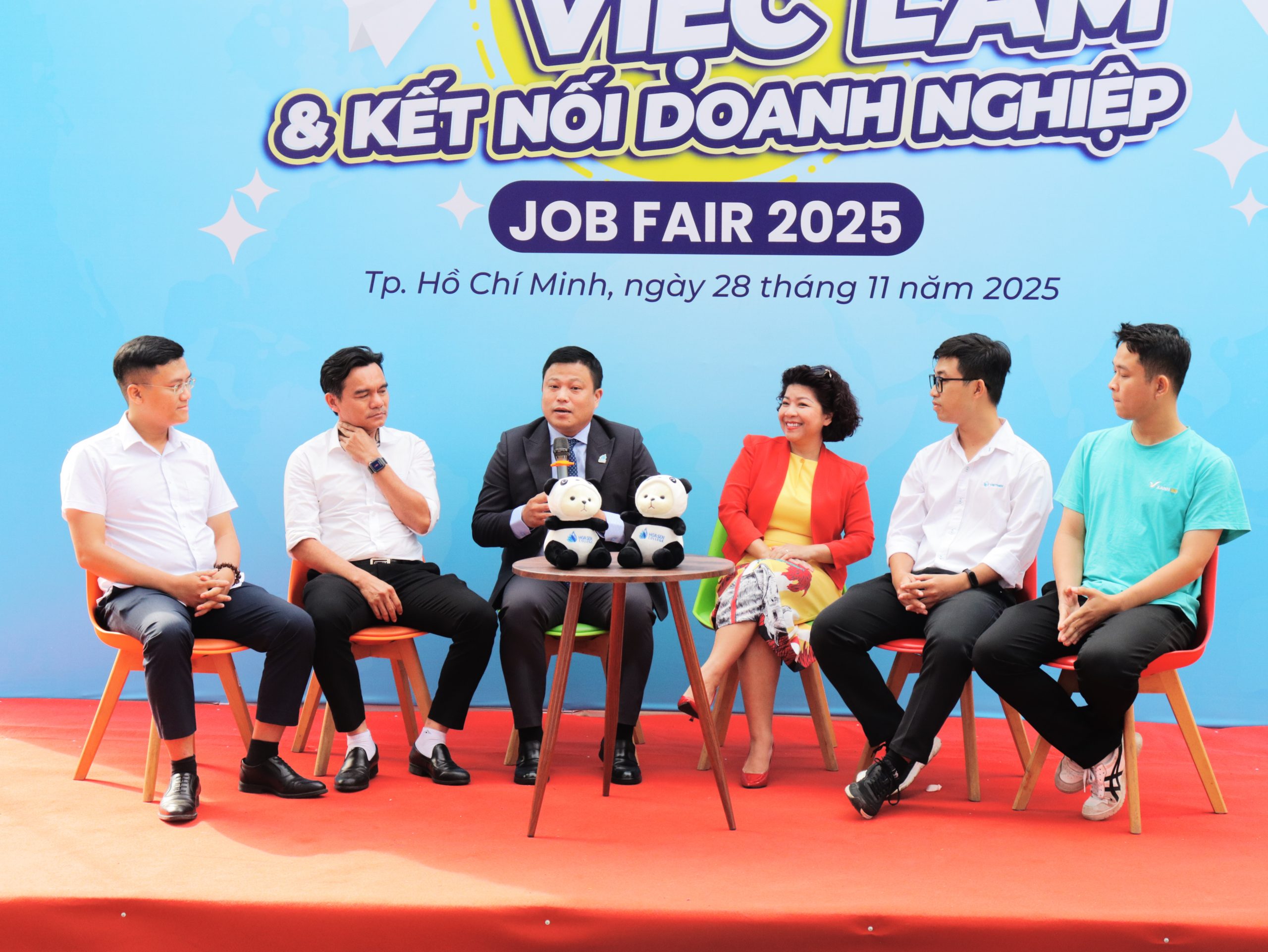 Hoa Sen College tổ chức Ngày hội việc làm & Kết nối Doanh nghiệp – Job Fair 2025